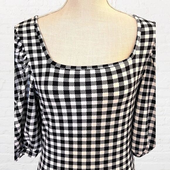 NWOT Shein, Medium, Black Checkerboard Puff Sleeve Boat Neck 3/4 Sleeve - Picture 3 of 6